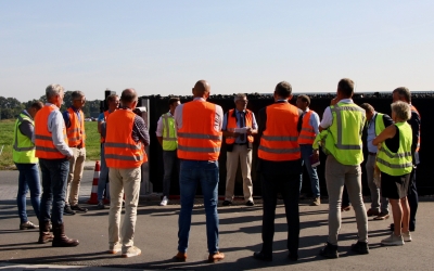 Bestuurders onder indruk van nieuwe groengas installaties in Oost-Nederland
